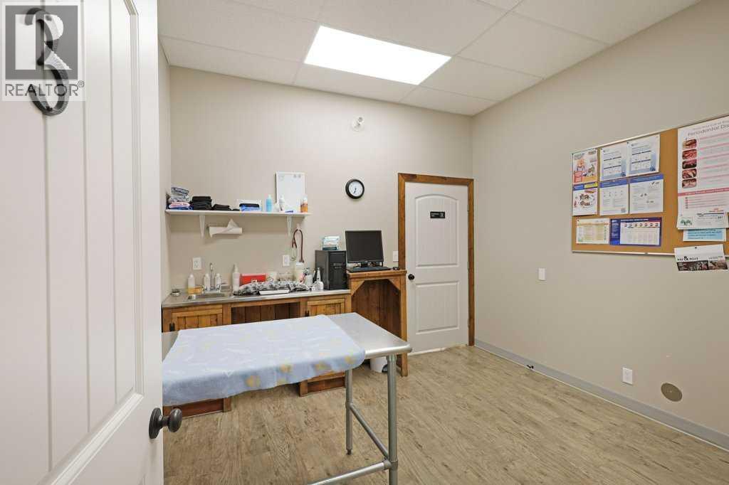 50 Upland Boulevard W, Brooks, Alberta  T1R 0N9 - Photo 18 - A2178921