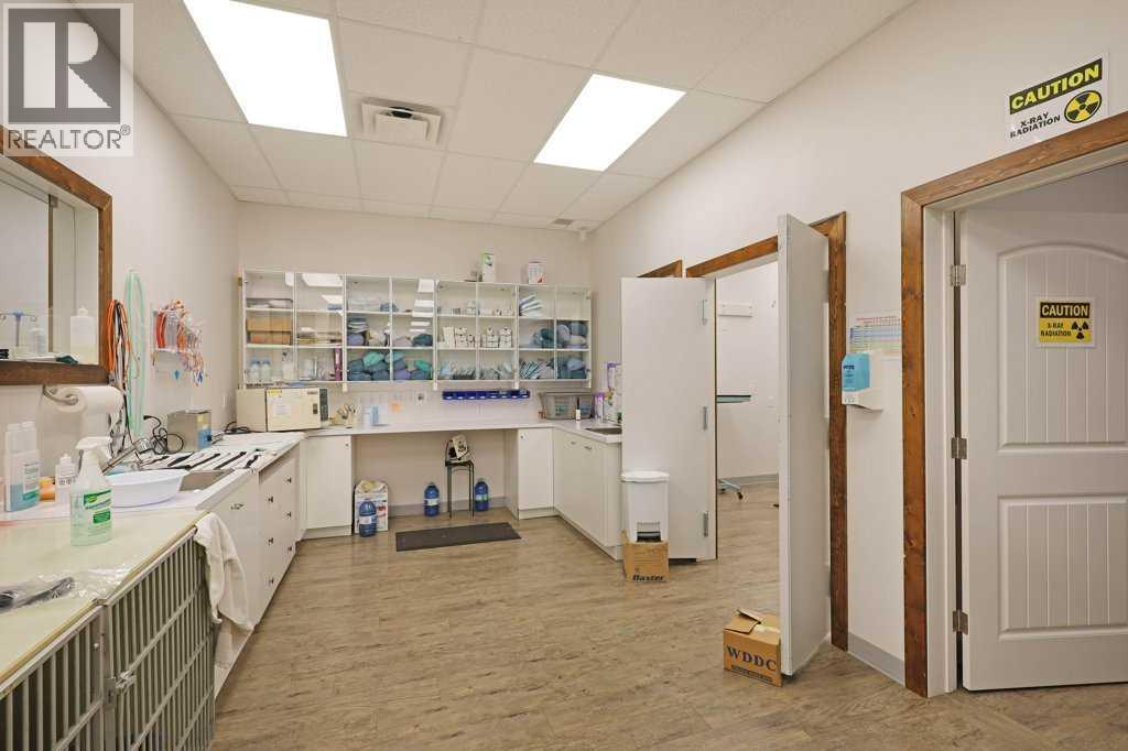 50 Upland Boulevard W, Brooks, Alberta  T1R 0N9 - Photo 34 - A2178921