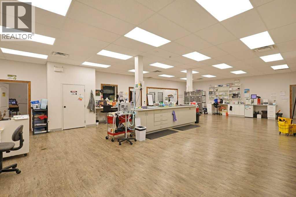 50 Upland Boulevard W, Brooks, Alberta  T1R 0N9 - Photo 31 - A2178921