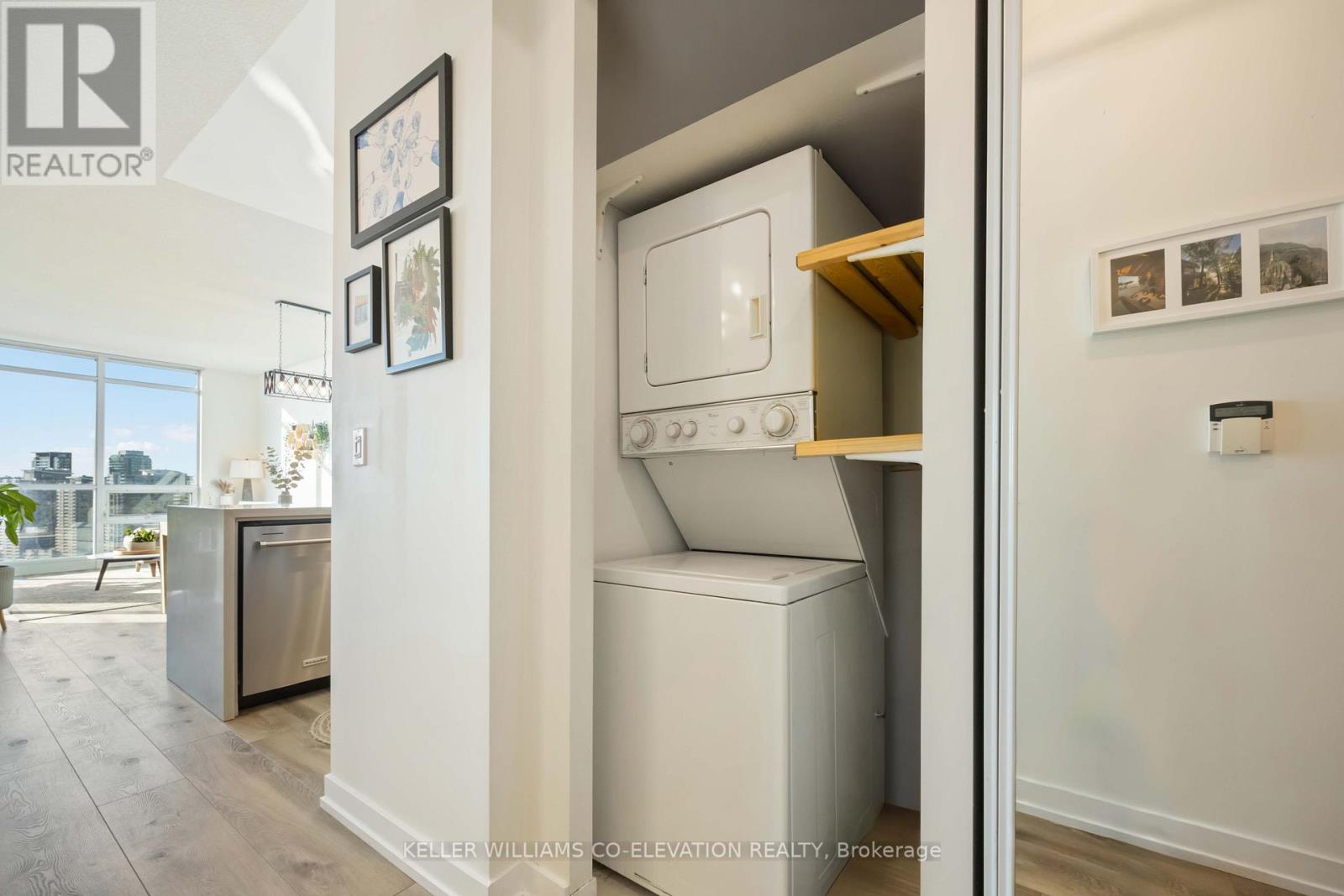 2511 - 219 Fort York Boulevard, Toronto, Ontario  M5V 1B1 - Photo 20 - C12595976