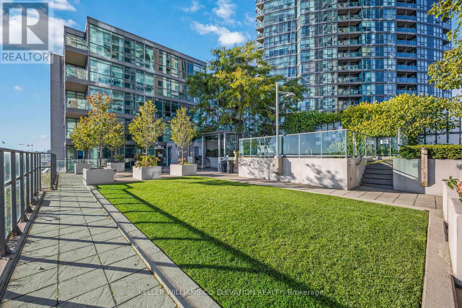 2511 - 219 Fort York Boulevard, Toronto, Ontario  M5V 1B1 - Photo 32 - C12595976