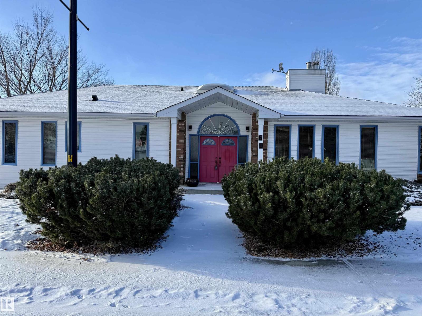 Property Listing: 69 Nottingham EsSherwood Park