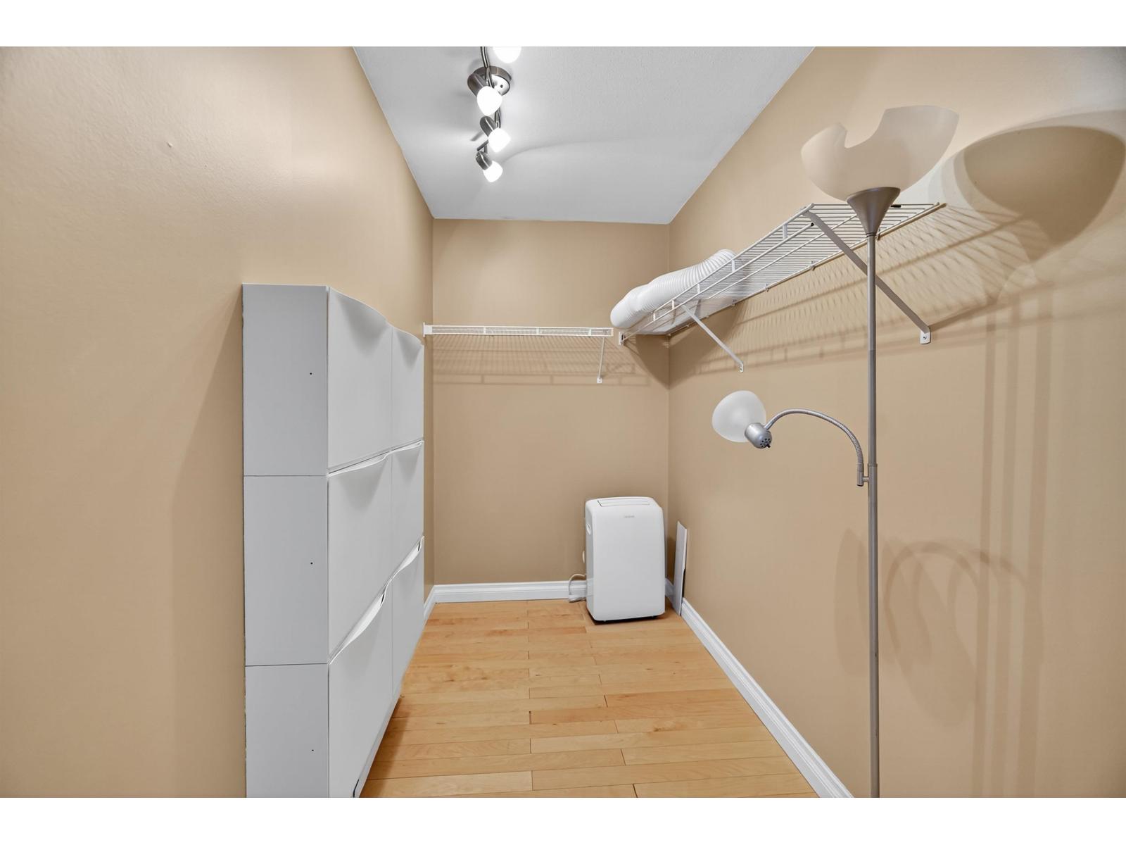 405 7505 138 Street, Surrey, British Columbia  V3W 0W6 - Photo 18 - R3071181