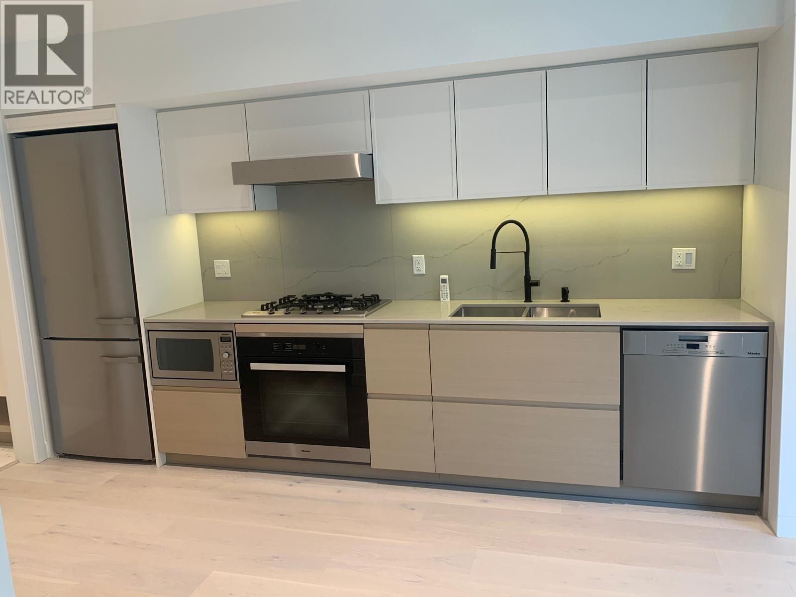 44 540 W 28th Avenue, Vancouver, British Columbia  V5Z 2H1 - Photo 1 - R3071647