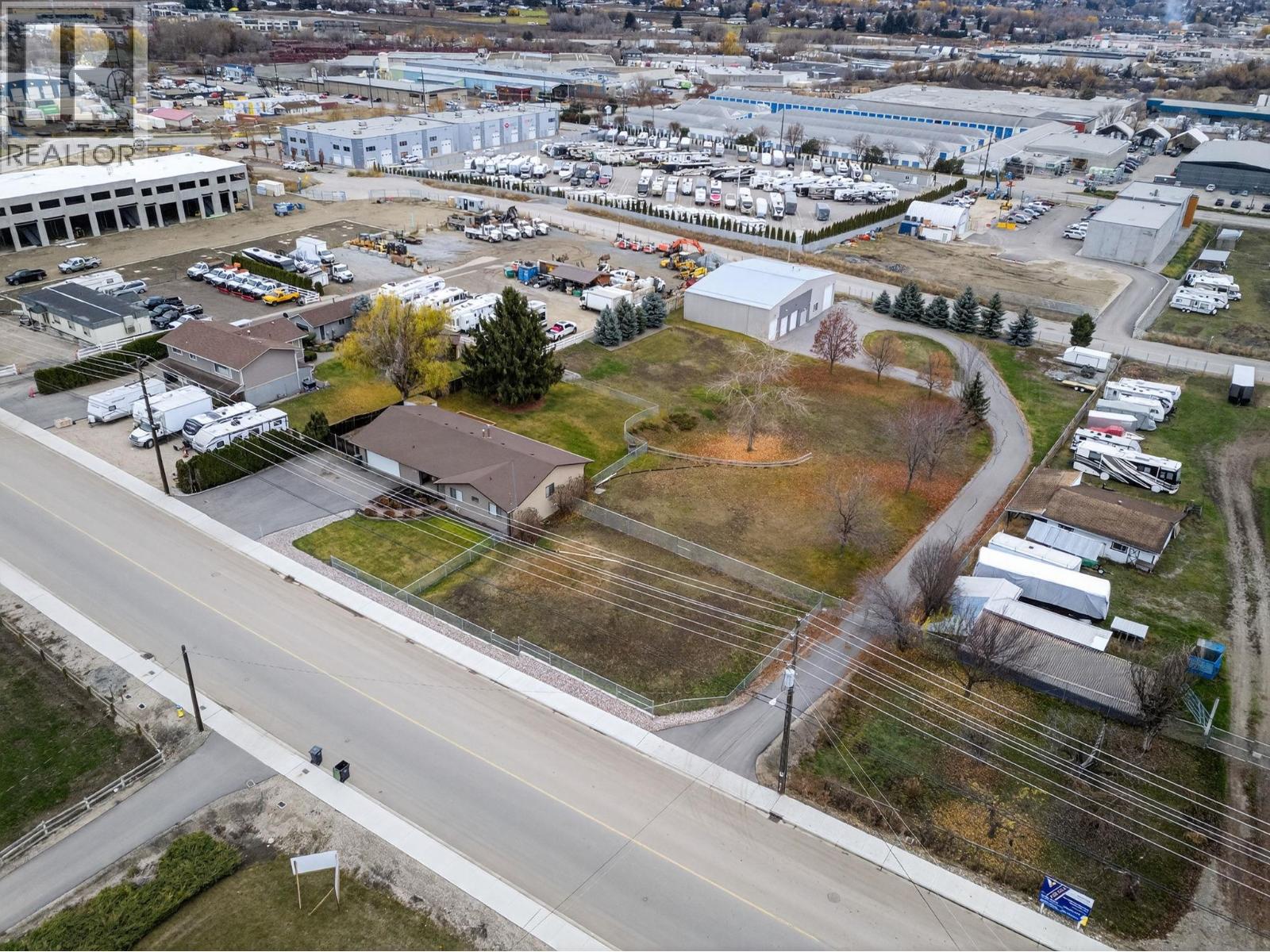 3109 Appaloosa Road, North Glenmore, Kelowna by JUDGE TEAM 3109 Appaloosa Road, North Glenmore, Kelowna