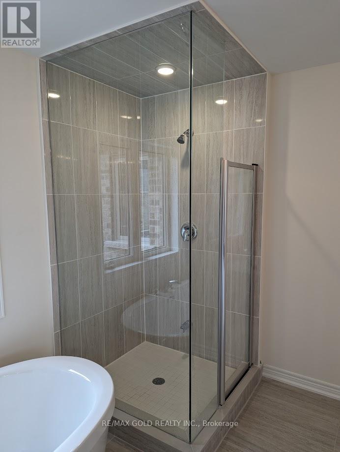 1345 Davis Loop, Innisfil, Ontario  L0L 0B1 - Photo 11 - N12594082