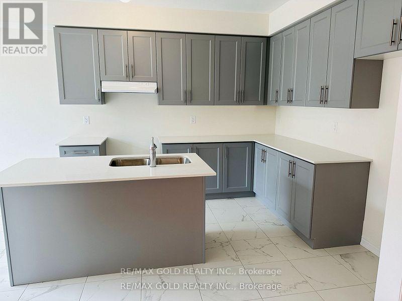 1345 Davis Loop, Innisfil, Ontario  L0L 0B1 - Photo 7 - N12594082