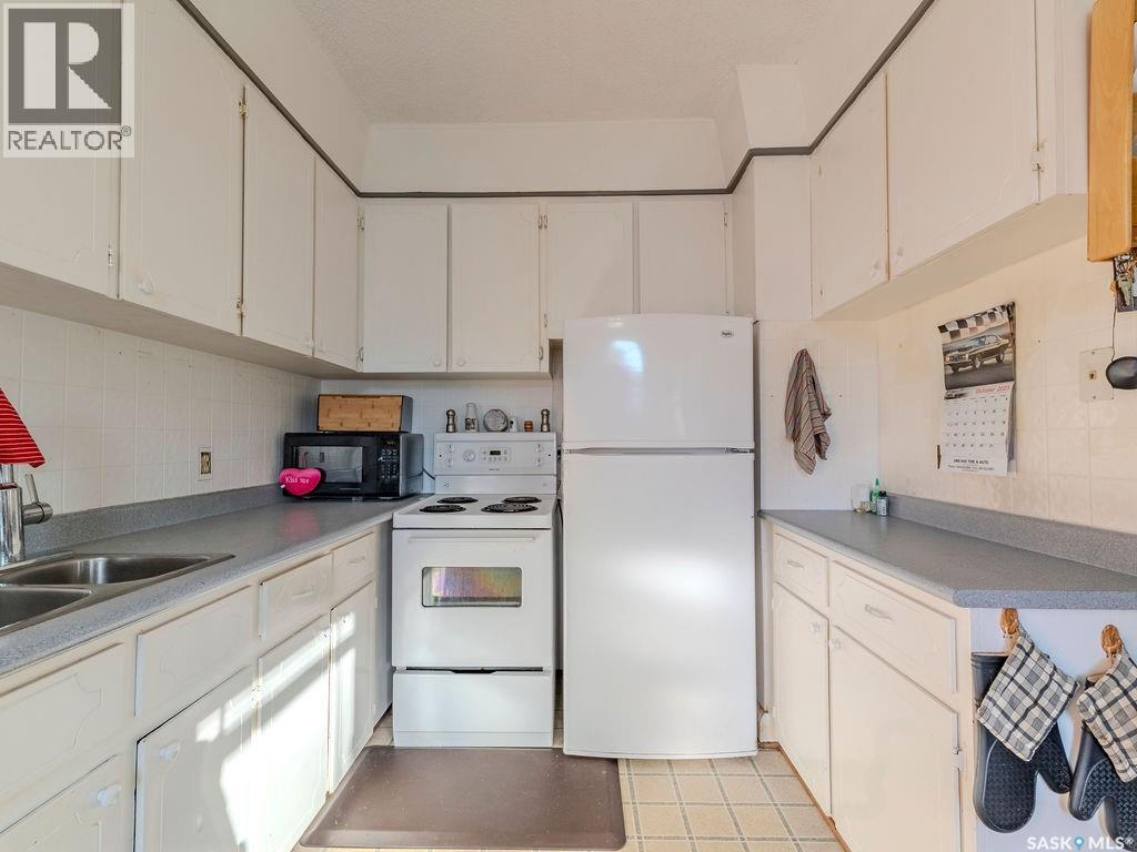 200 11th Street E, Prince Albert, Saskatchewan  S6V 1A3 - Photo 13 - SK025115