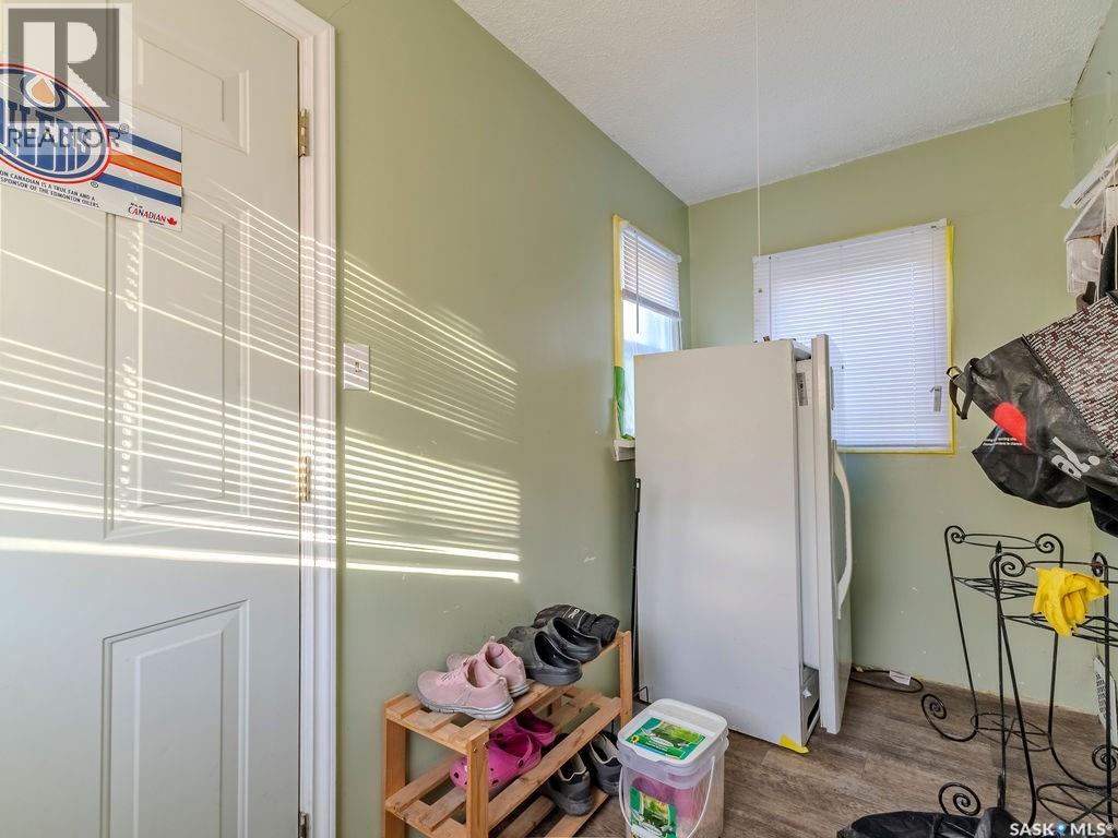 200 11th Street E, Prince Albert, Saskatchewan  S6V 1A3 - Photo 32 - SK025115