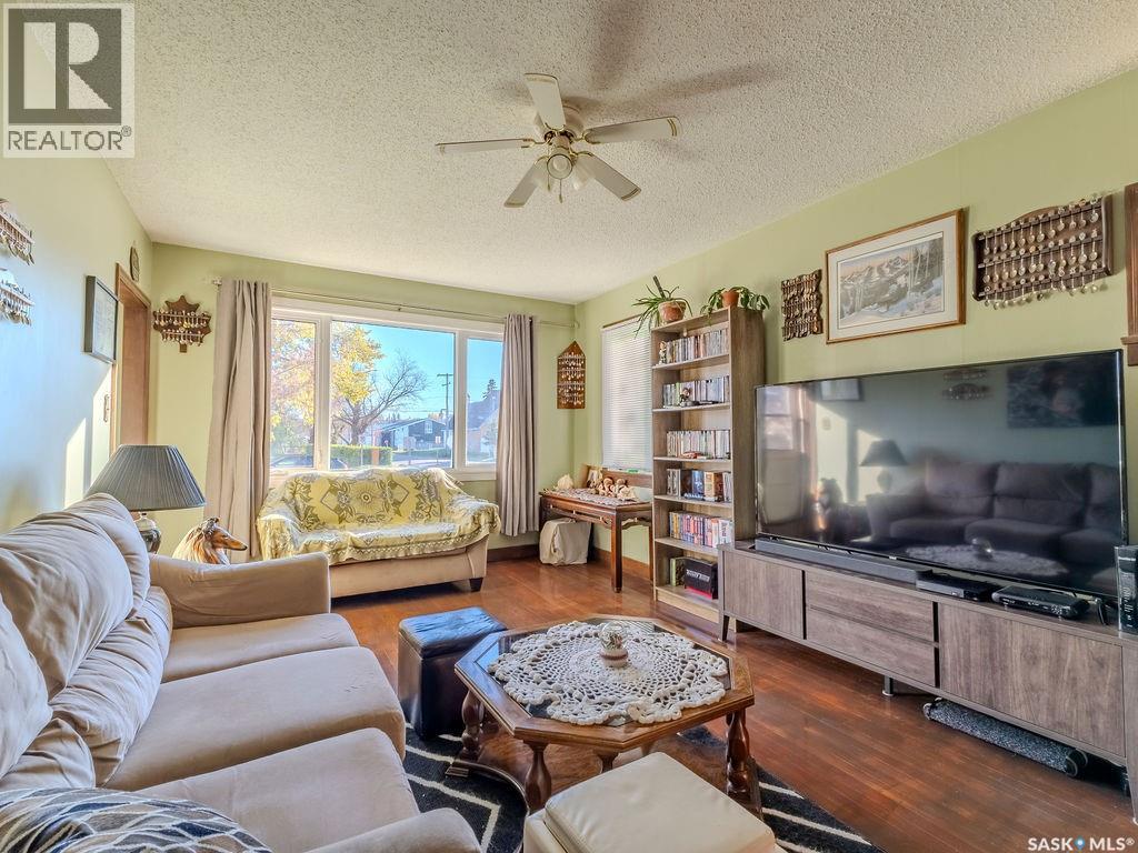 200 11th Street E, Prince Albert, Saskatchewan  S6V 1A3 - Photo 9 - SK025115