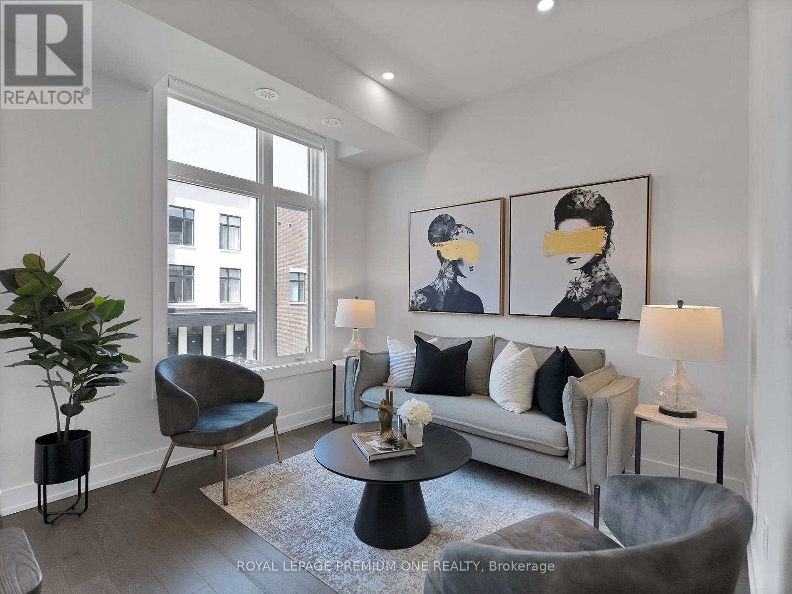 225 - 9560 Islington Avenue, Vaughan, Ontario  L4L 1A7 - Photo 5 - N12595968