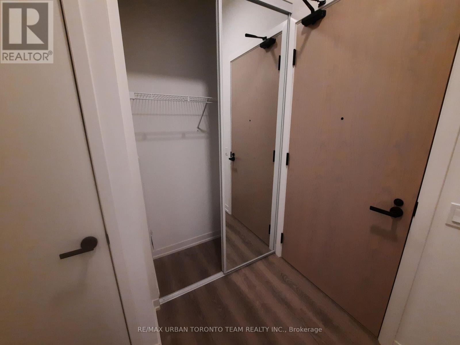 3615 - 8 Interchange Way, Vaughan, Ontario  L4K 5Z7 - Photo 14 - N12596000