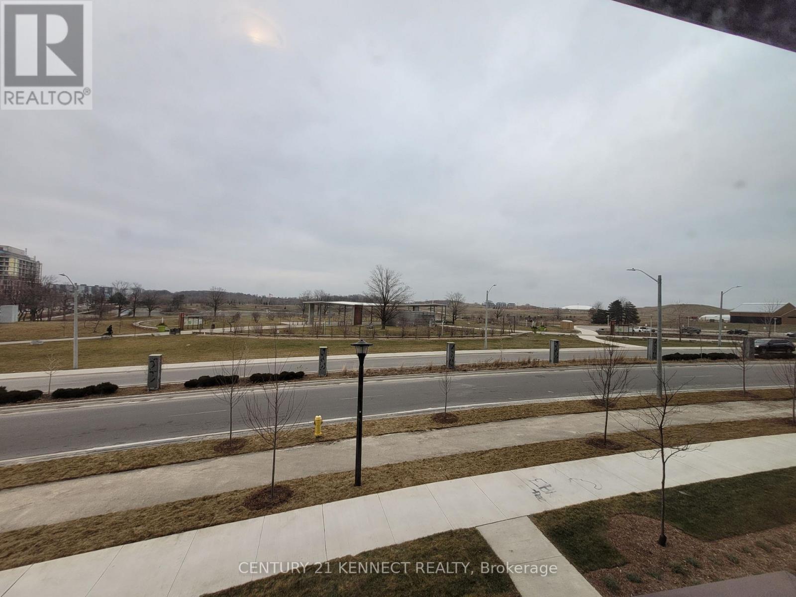 Th2 - 60 George Butchart Drive, Toronto, Ontario  M3K 0E1 - Photo 25 - W12595966