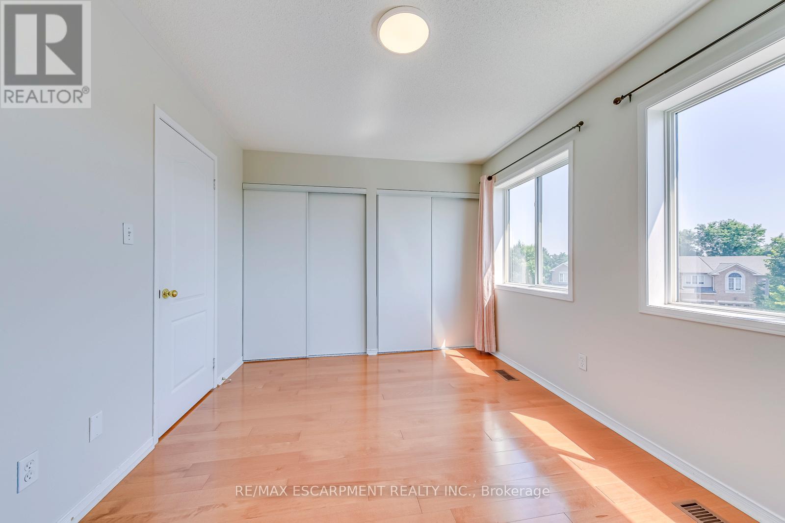 63 - 1489 Heritage Way, Oakville, Ontario  L6M 4M7 - Photo 31 - W12595980