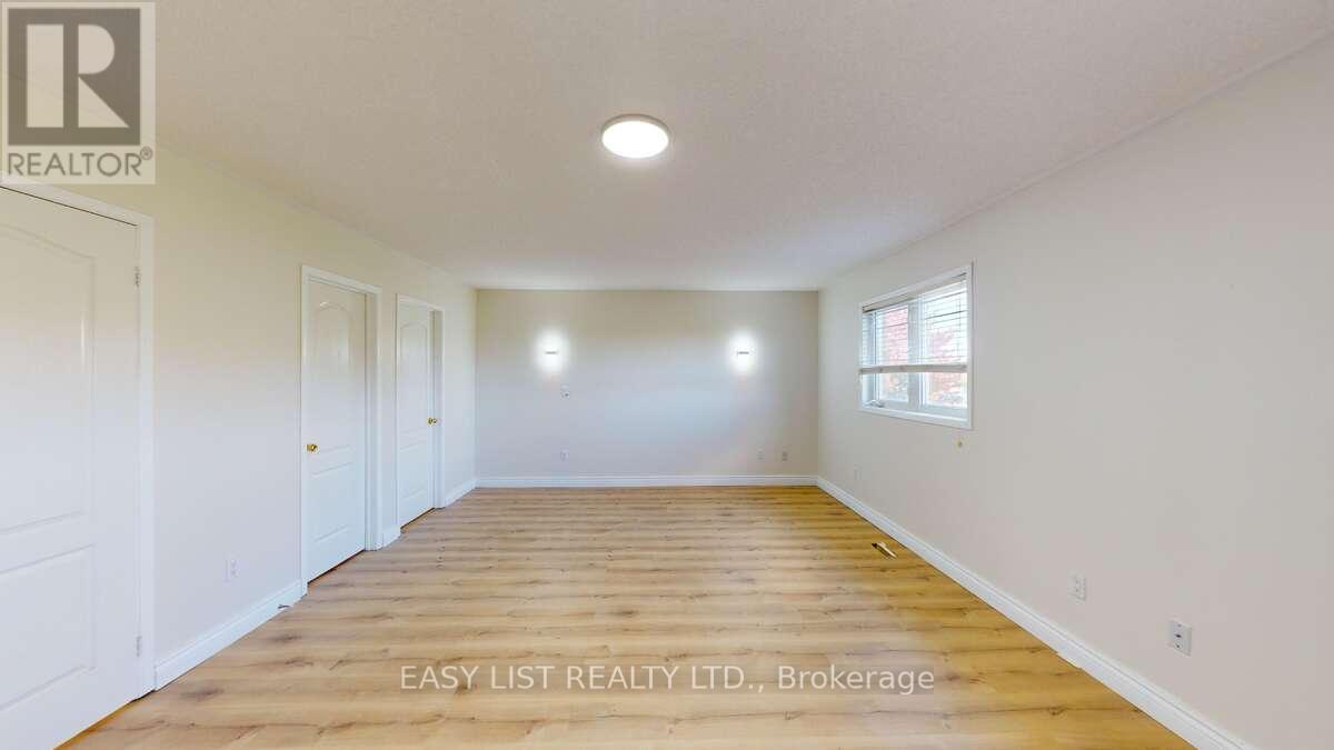 71 Beavervalley Drive, Brampton (Fletcher's Meadow), Ontario  L7A 3R3 - Photo 27 - W12595986