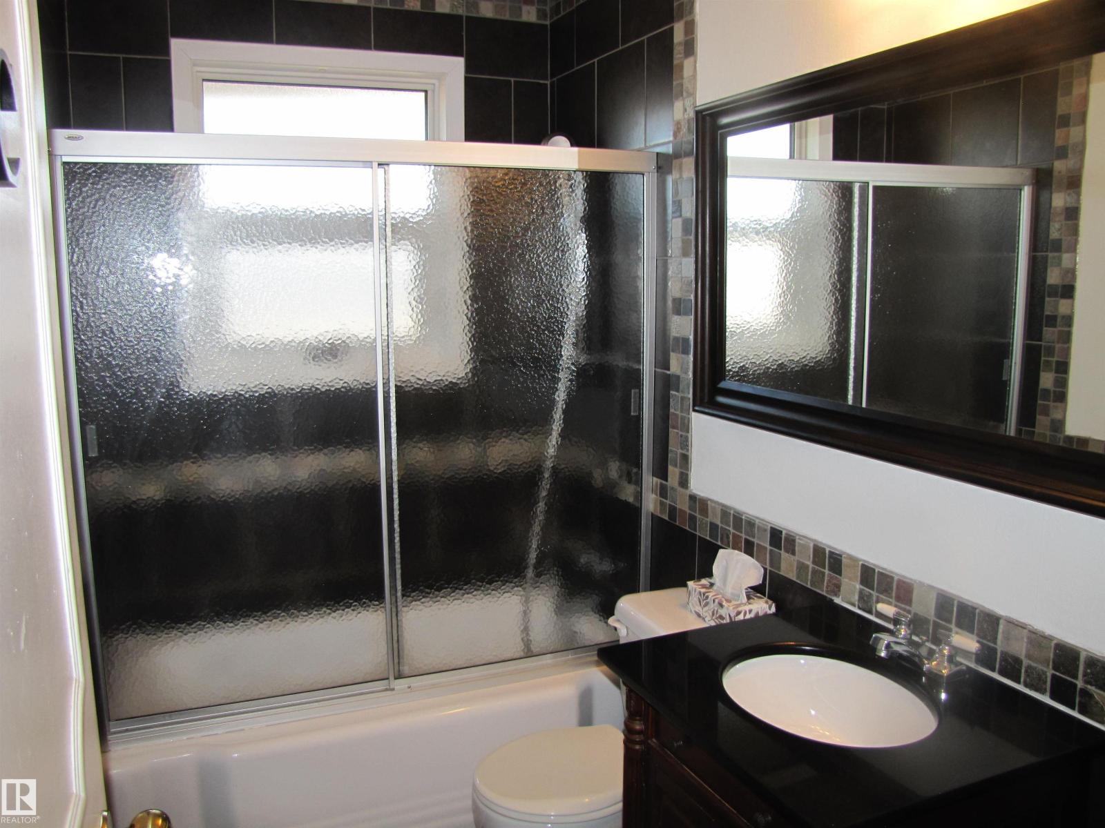 7135 87 St Nw, Edmonton, Alberta  T6C 3G1 - Photo 20 - E4461466