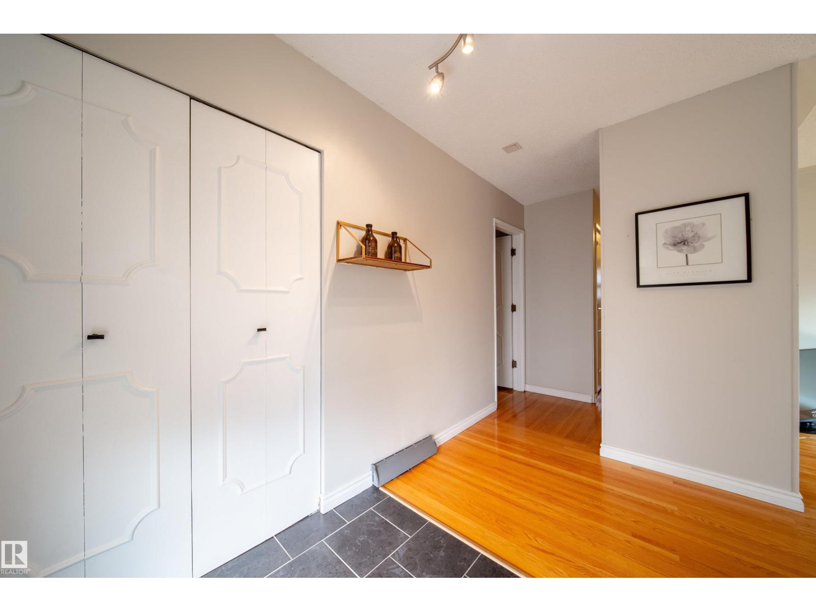 7135 87 St Nw, Edmonton, Alberta  T6C 3G1 - Photo 17 - E4461466