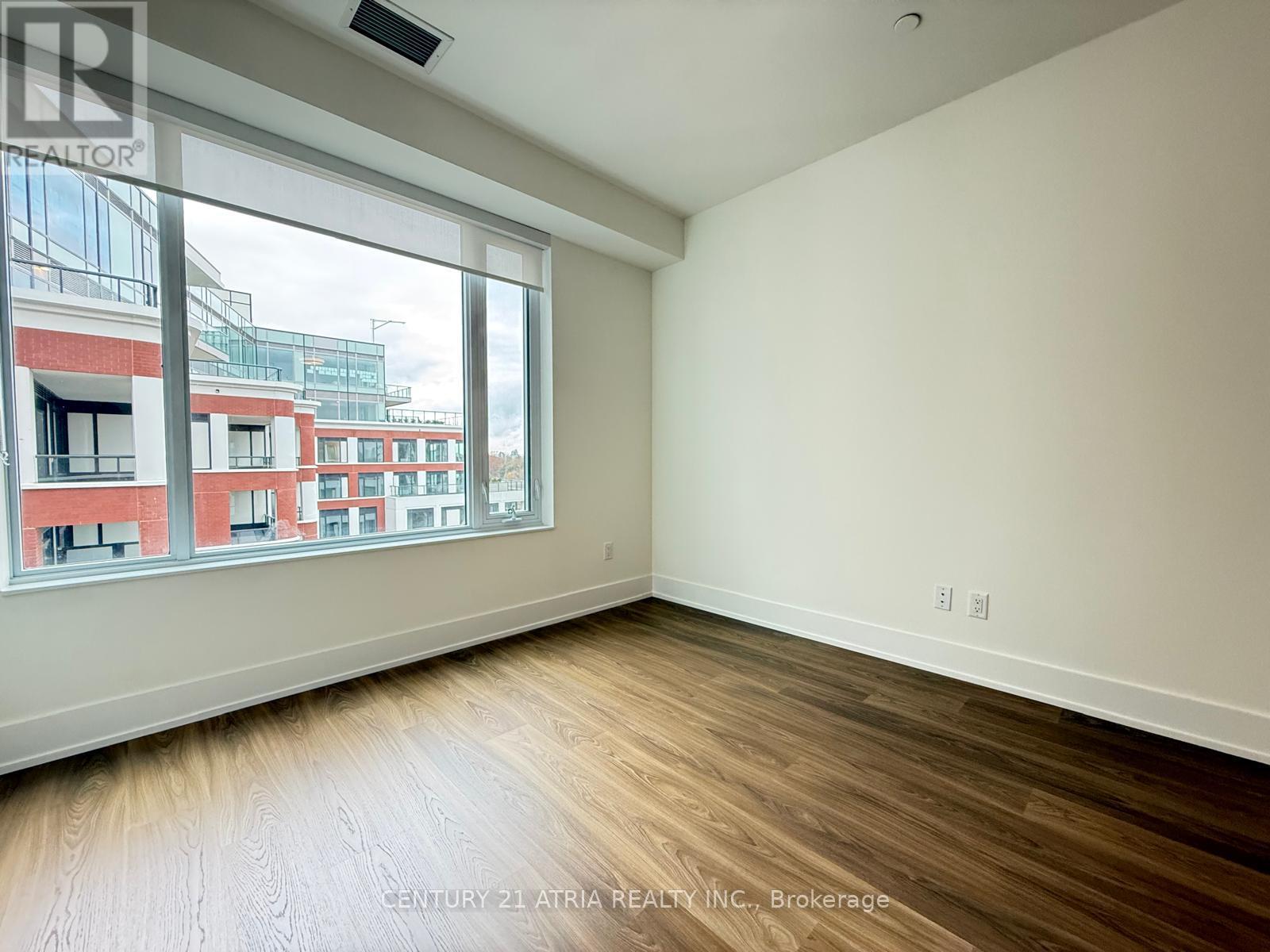 702 - 259 The Kingsway, Toronto, Ontario  M9A 0G2 - Photo 7 - W12595948
