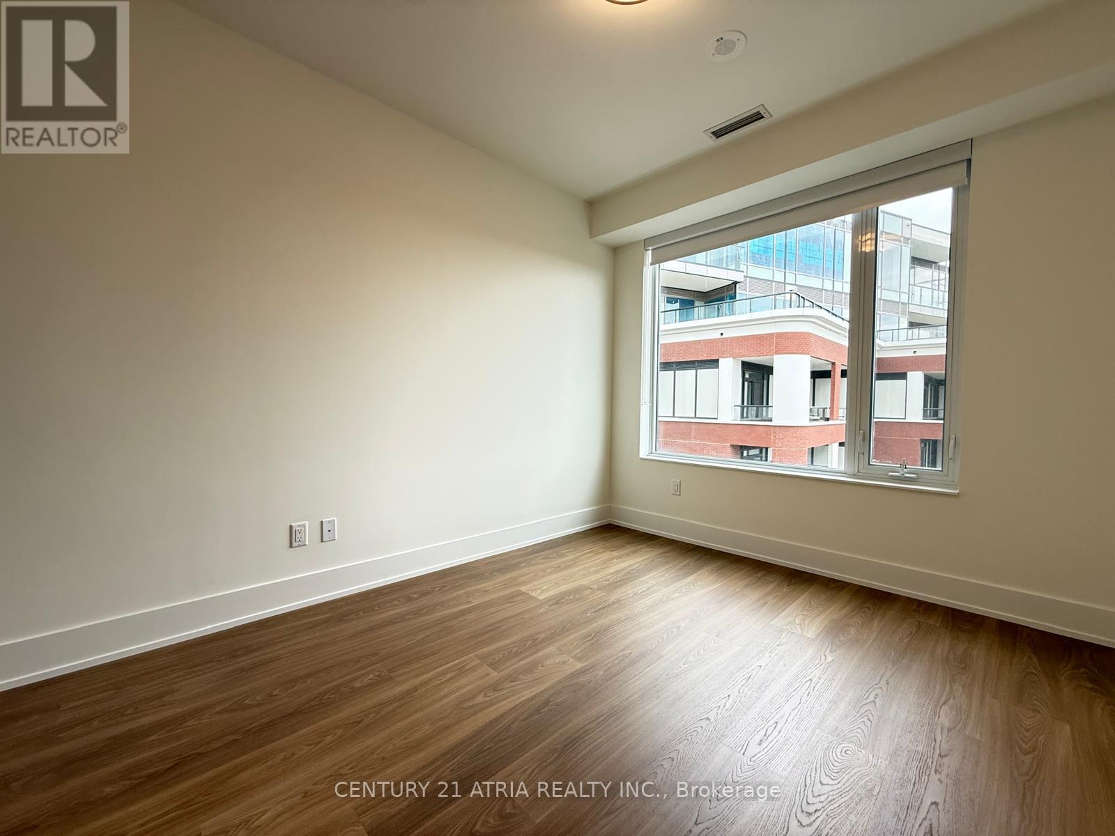 702 - 259 The Kingsway, Toronto, Ontario  M9A 0G2 - Photo 13 - W12595948