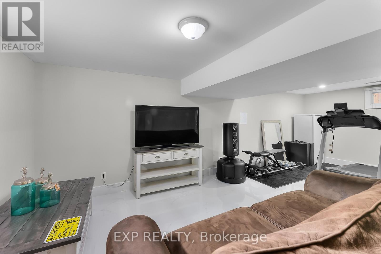 7321 Dorchester Road, Niagara Falls, Ontario  L2G 5V8 - Photo 22 - X12596020