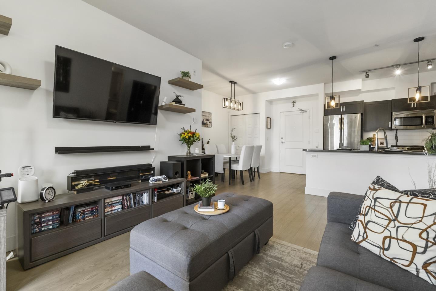 305 20062 Fraser Highway, Langley, British Columbia  V3A 0E6 - Photo 2 - R3071269