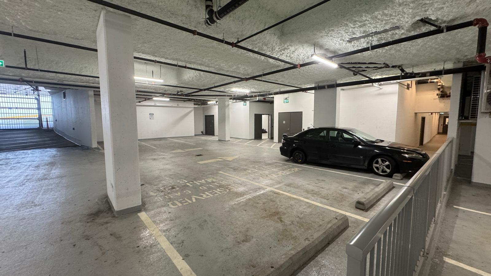 101 9675 King George Boulevard, Surrey, British Columbia  V3T 0T7 - Photo 7 - C8074269