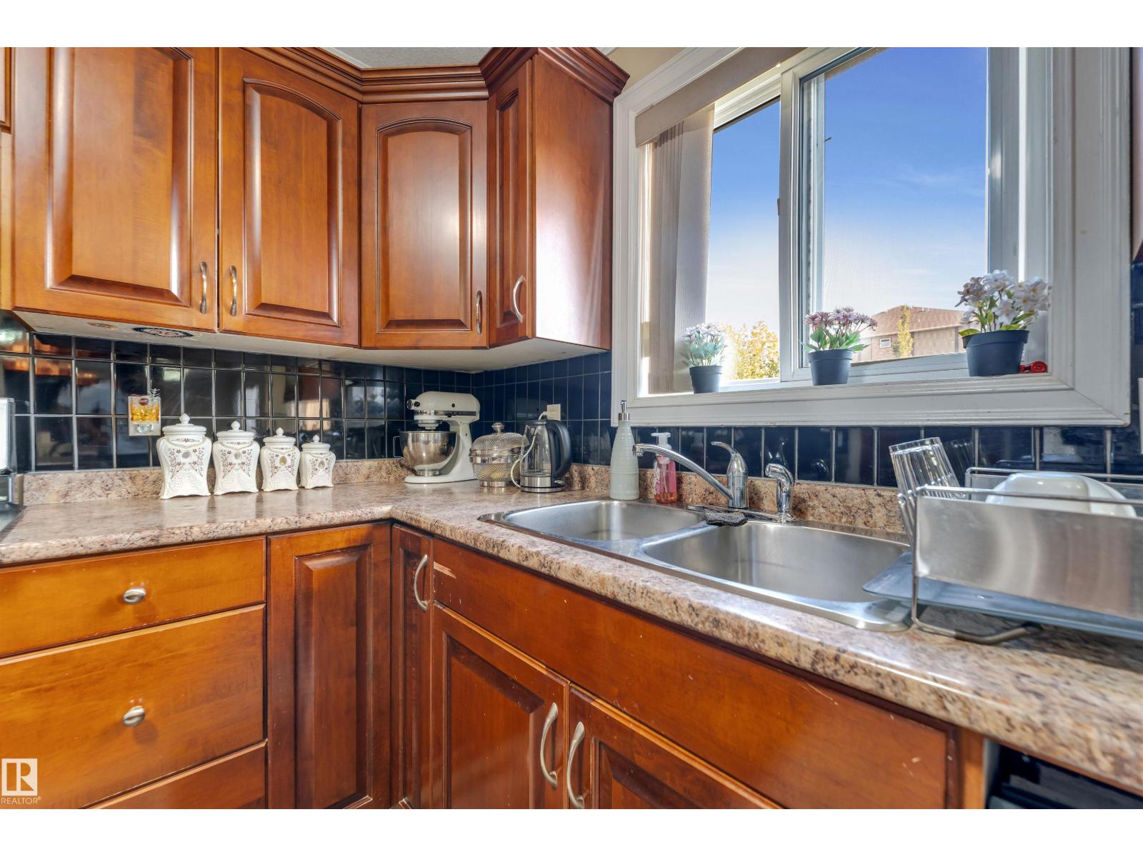 3015 24 Av Nw, Edmonton, Alberta  T6T 0G7 - Photo 22 - E4467279