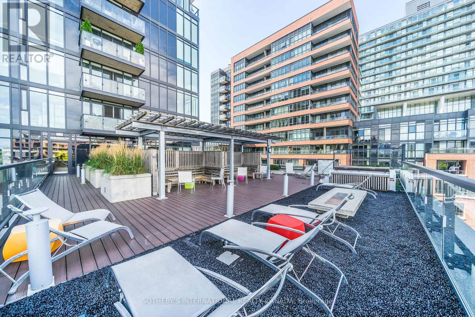 305 - 8 Dovercourt Road, Toronto, Ontario  M6J 0B6 - Photo 17 - C12596026