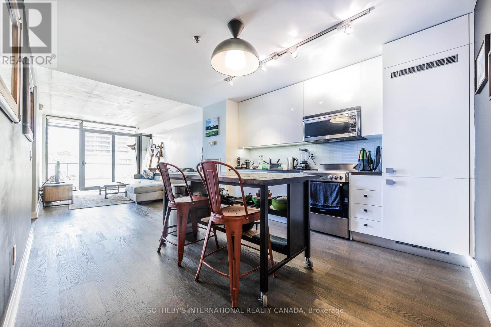 305 - 8 Dovercourt Road, Toronto, Ontario  M6J 0B6 - Photo 6 - C12596026