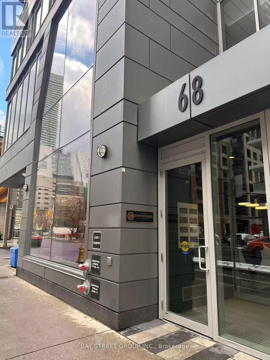 2608 - 68 SHUTER STREET, Toronto, Ontario