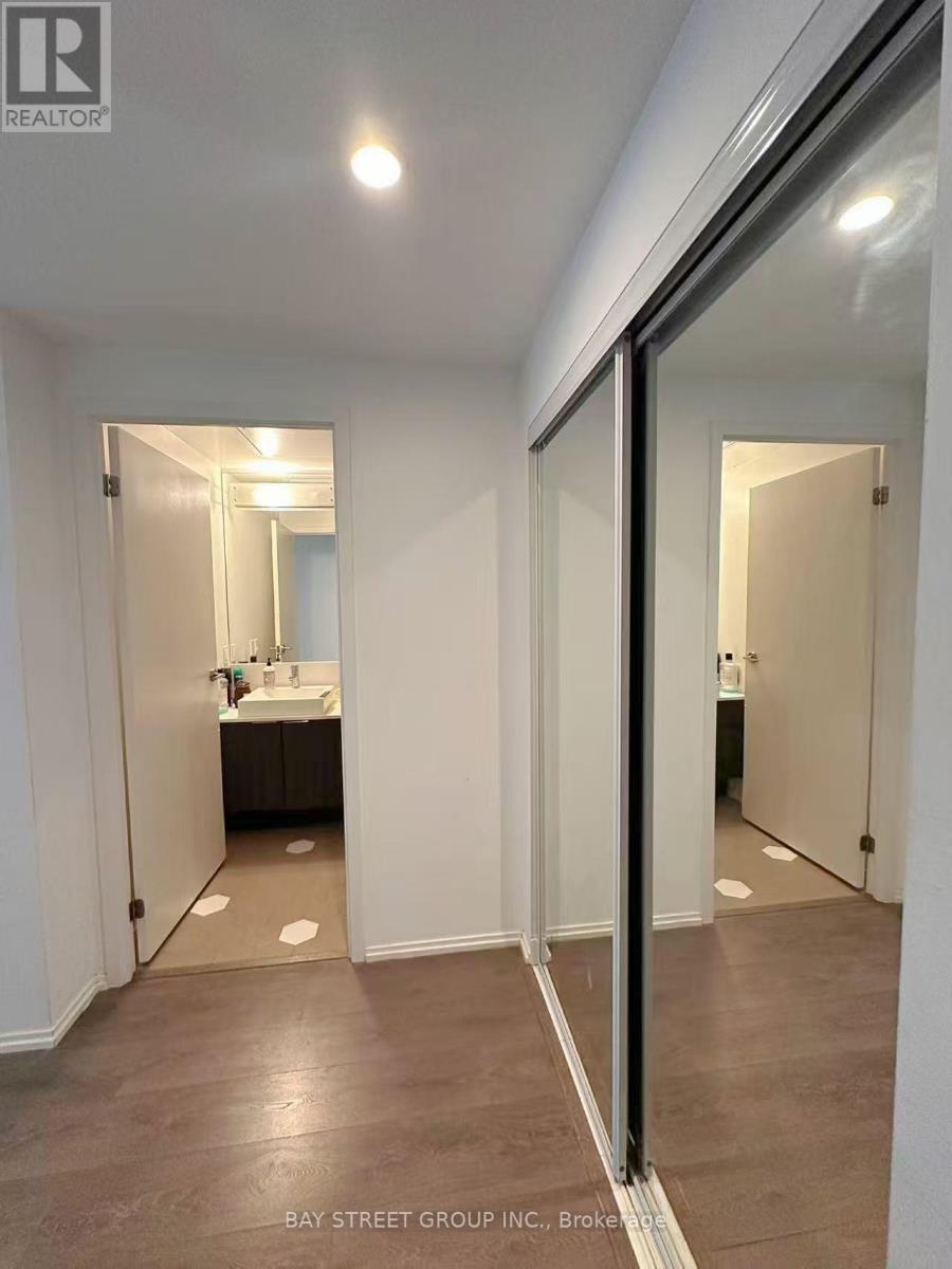 2608 - 68 Shuter Street, Toronto, Ontario  M5B 0B4 - Photo 5 - C12596030