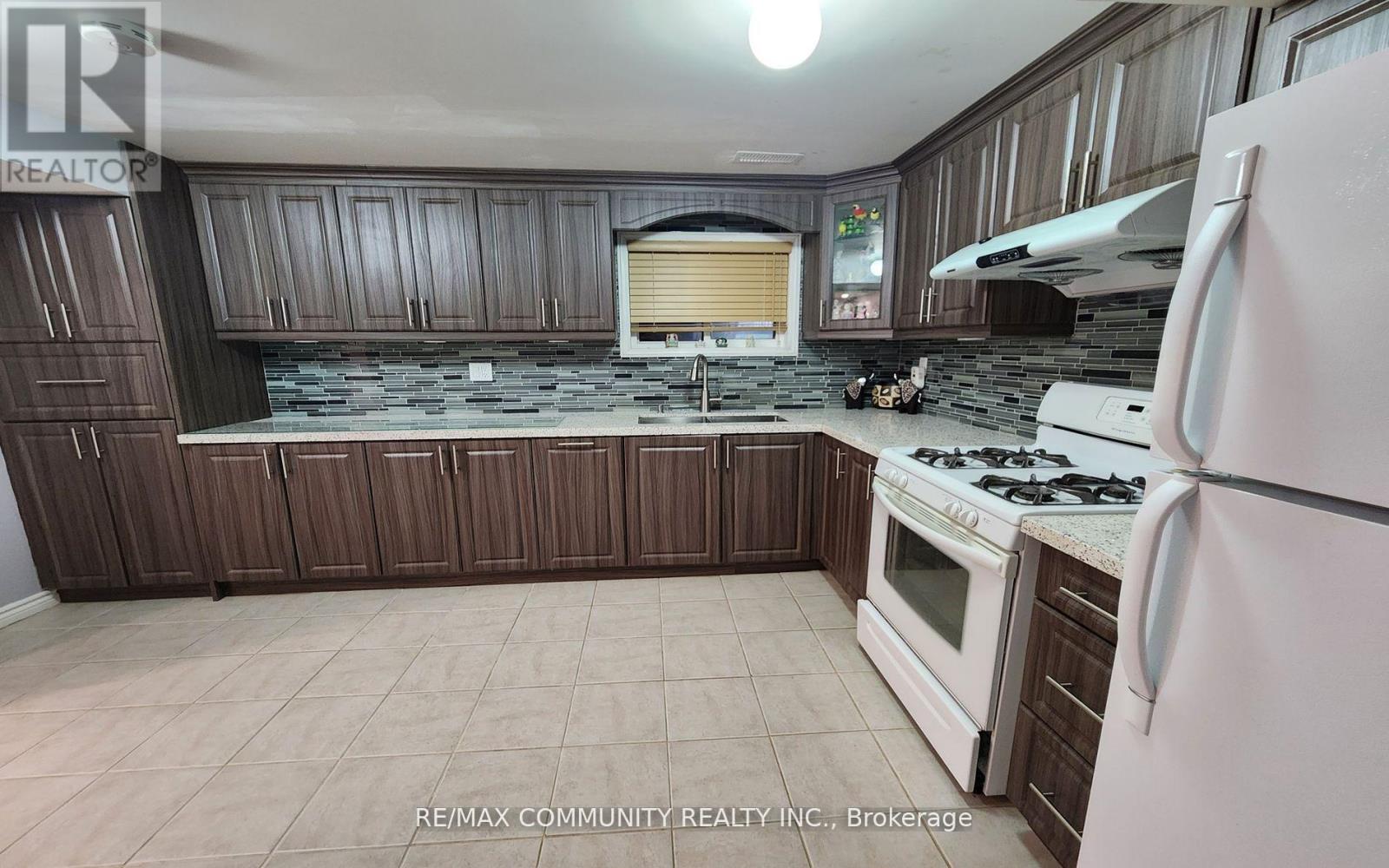 Bsmt - 3 Bobcat Terrace, Toronto, Ontario  M1B 6G5 - Photo 22 - E12596004