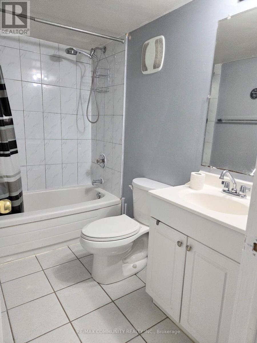 Bsmt - 3 Bobcat Terrace, Toronto, Ontario  M1B 6G5 - Photo 27 - E12596004