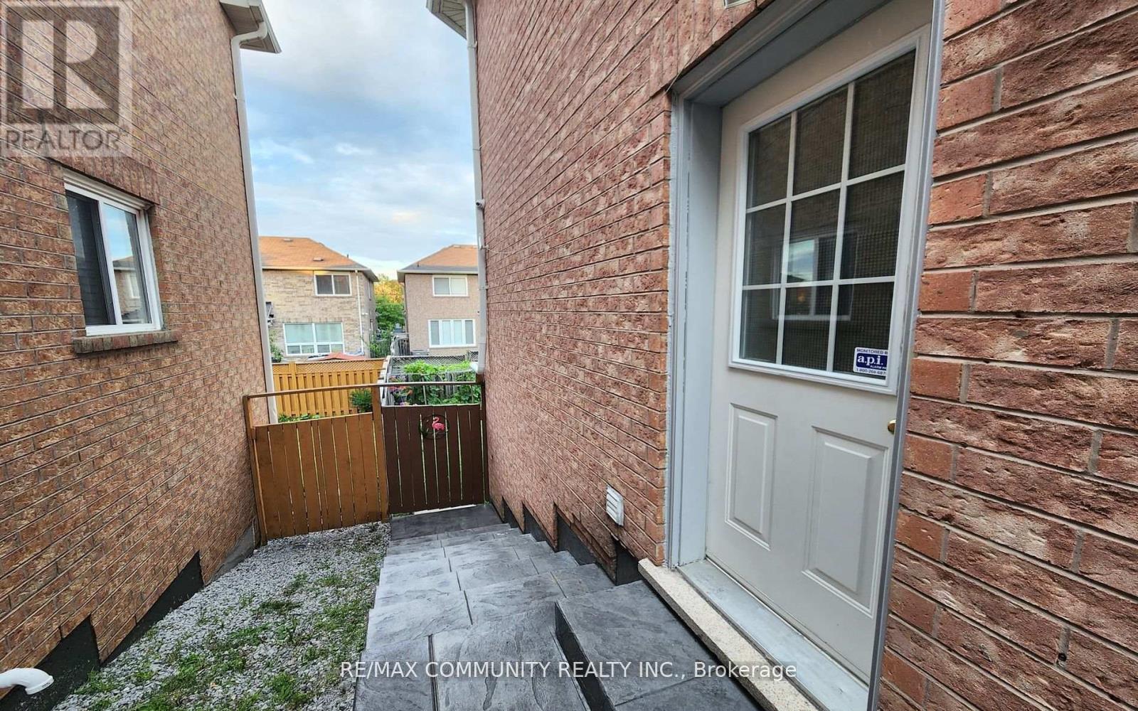 Bsmt - 3 Bobcat Terrace, Toronto, Ontario  M1B 6G5 - Photo 9 - E12596004