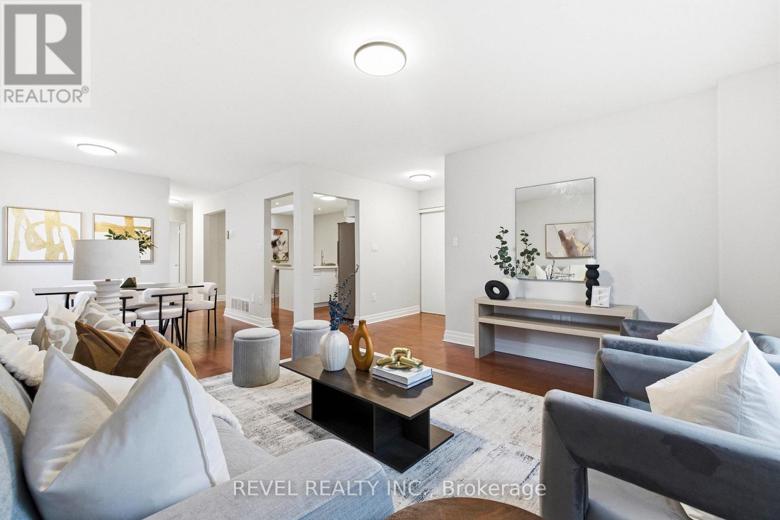 Main - 1036 Attersley Drive, Oshawa, Ontario  L1K 2G9 - Photo 4 - E12596082