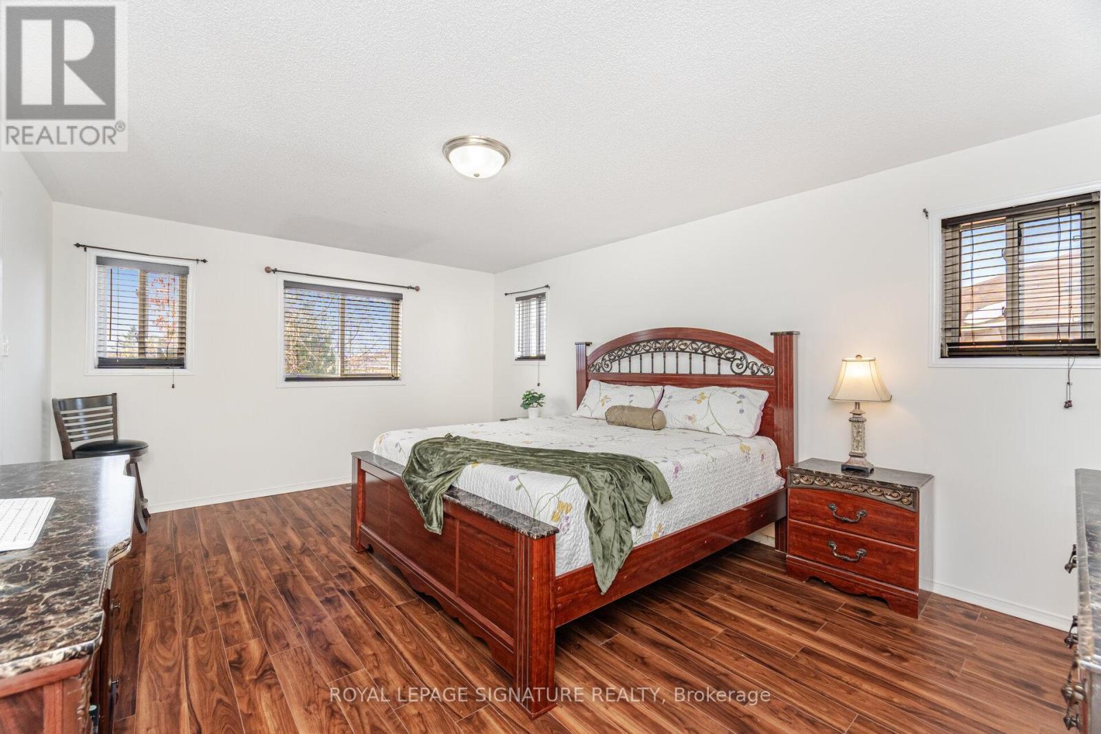 184 Lindenshire Avenue, Vaughan, Ontario  L6A 2X4 - Photo 23 - N12596022