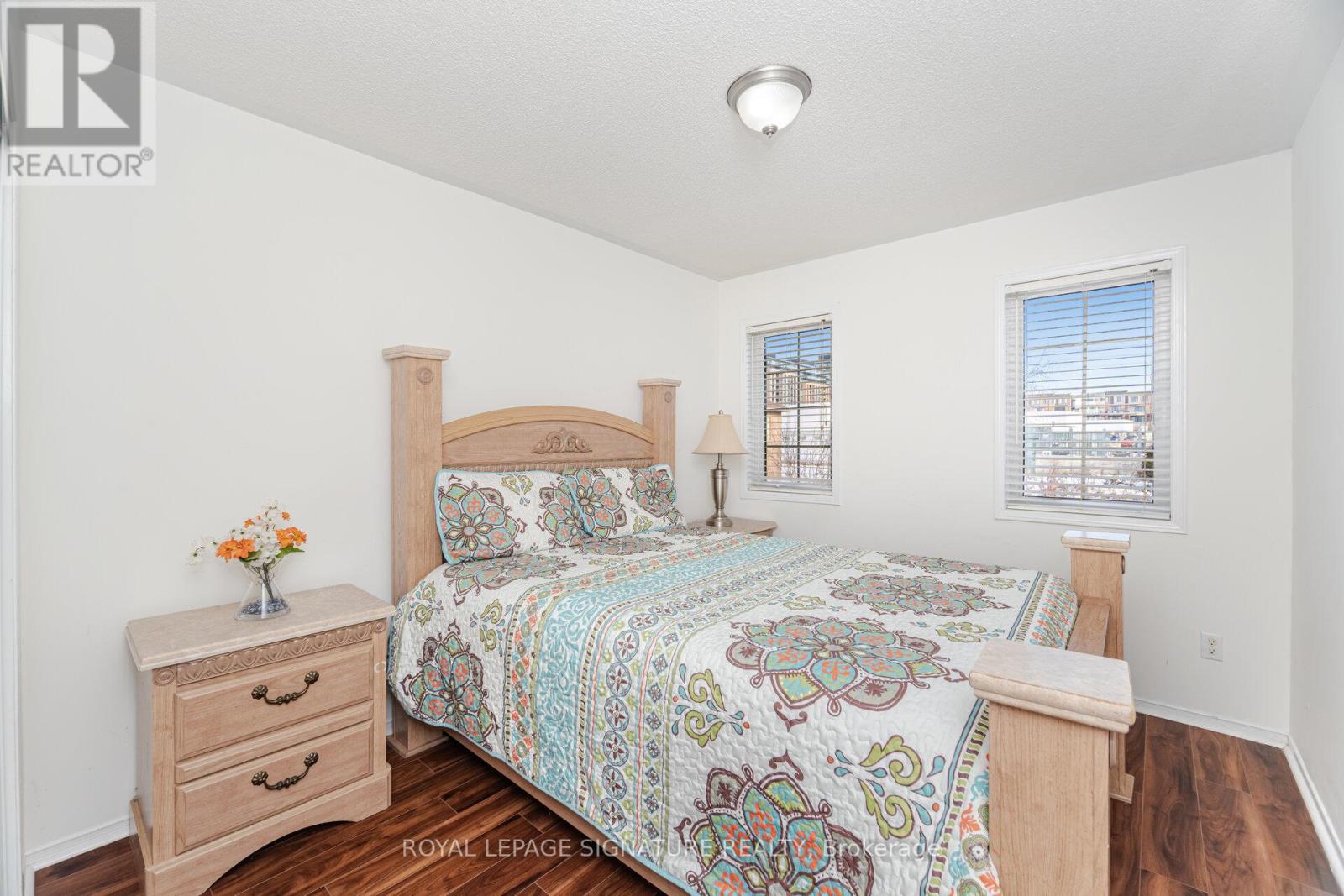 184 Lindenshire Avenue, Vaughan, Ontario  L6A 2X4 - Photo 28 - N12596022