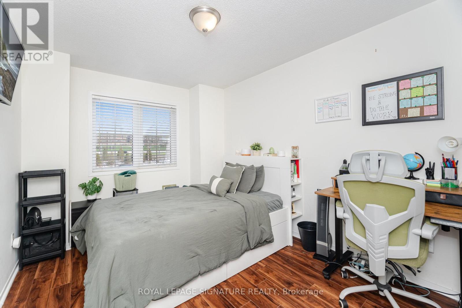 184 Lindenshire Avenue, Vaughan, Ontario  L6A 2X4 - Photo 30 - N12596022