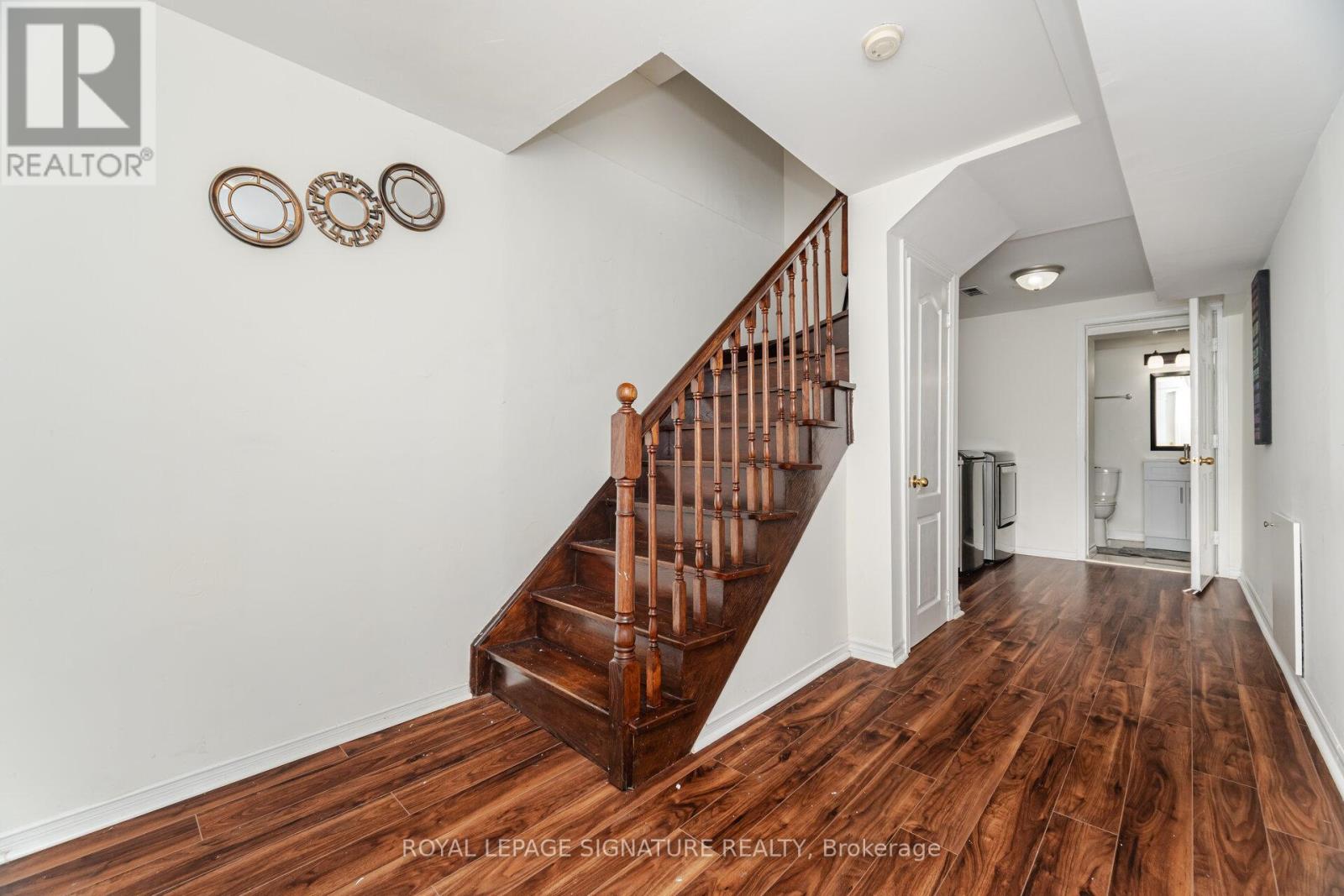 184 Lindenshire Avenue, Vaughan, Ontario  L6A 2X4 - Photo 35 - N12596022