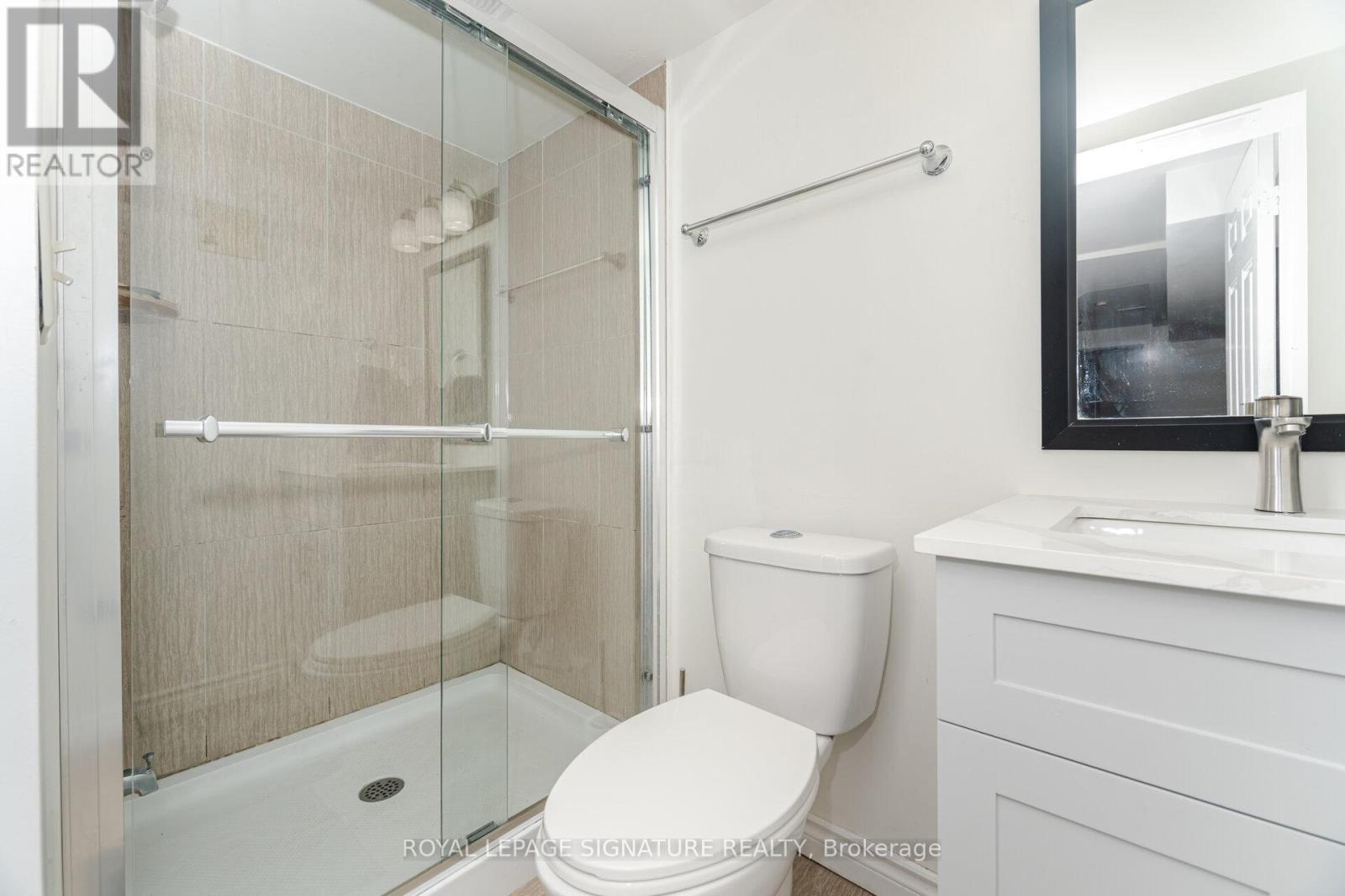 184 Lindenshire Avenue, Vaughan, Ontario  L6A 2X4 - Photo 46 - N12596022