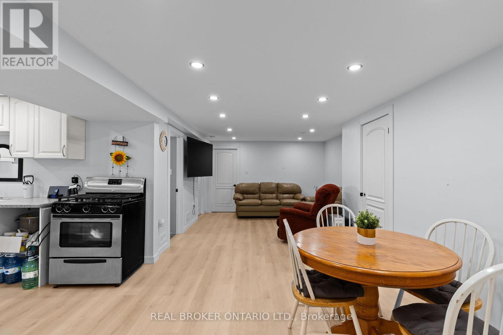 12 Olive Drive, Oro-Medonte (Prices Corners), Ontario  L3V 6H2 - Photo 16 - S12596088