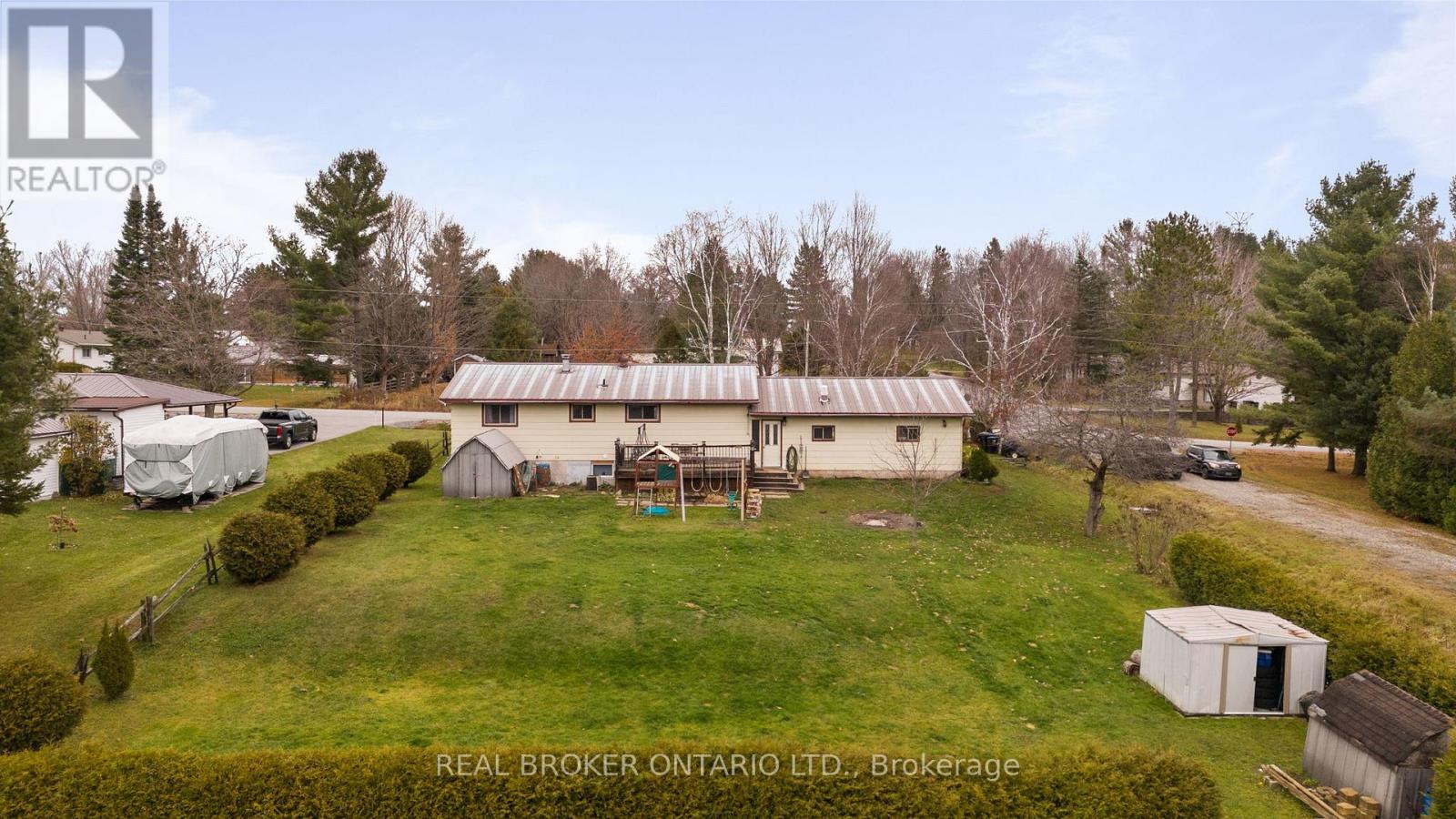 12 Olive Drive, Oro-Medonte (Prices Corners), Ontario  L3V 6H2 - Photo 3 - S12596088