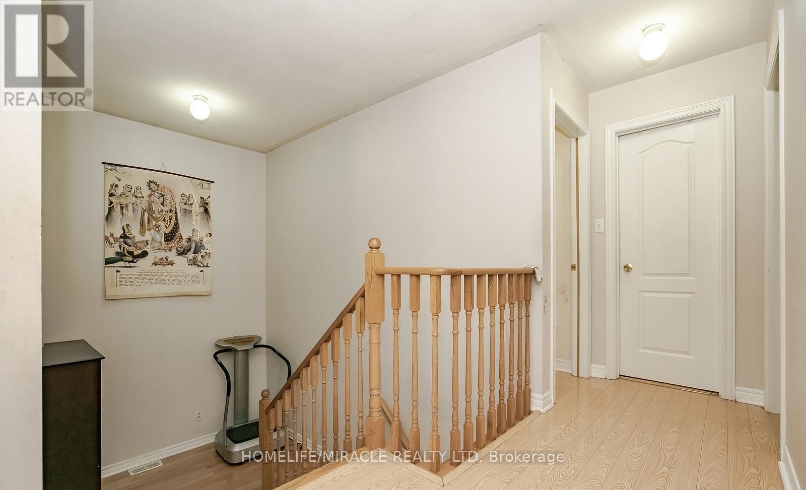 20 Oblate Crescent, Brampton, Ontario L6Y 0K2 - Photo 22 - W12596028