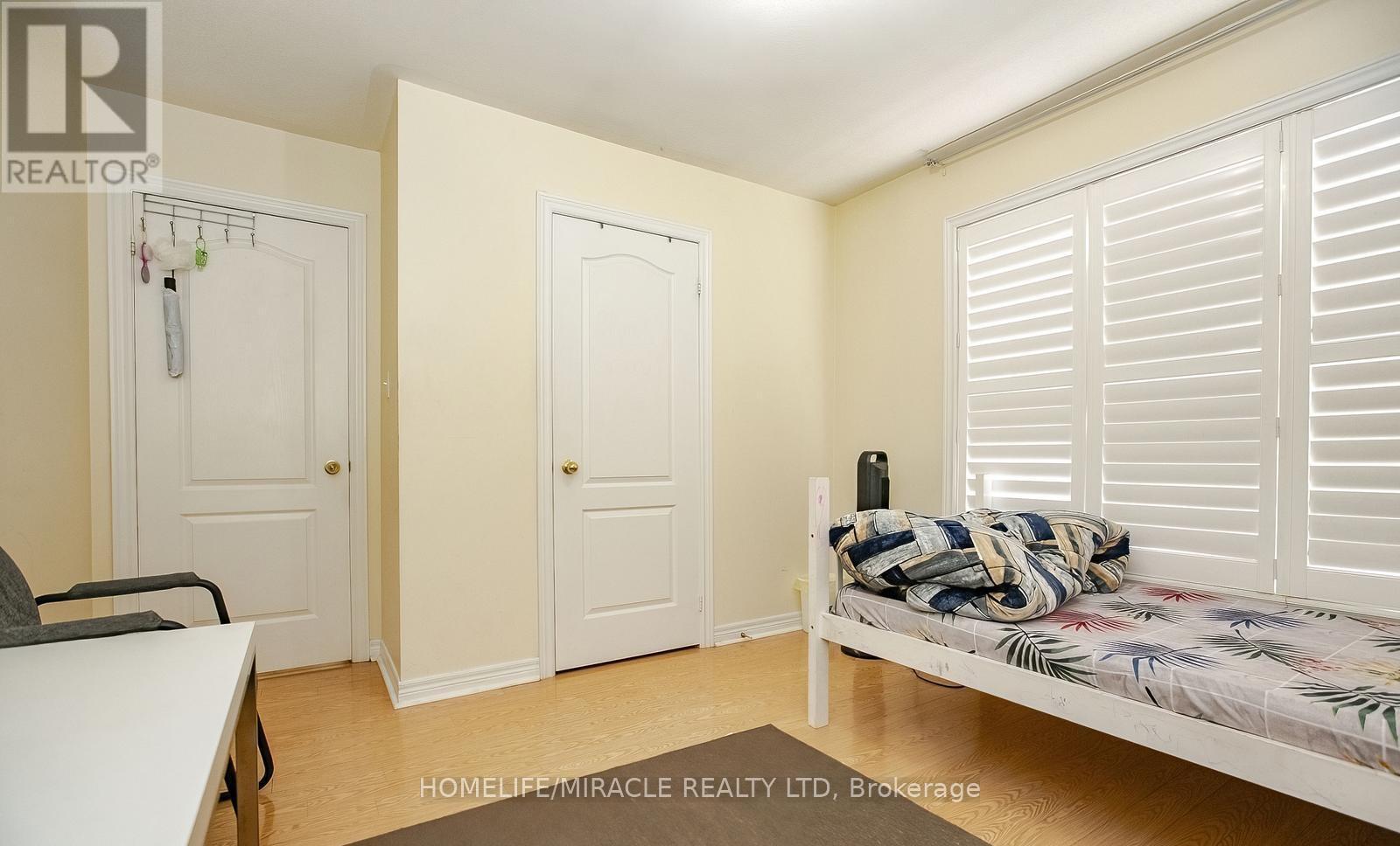 20 Oblate Crescent, Brampton, Ontario L6Y 0K2 - Photo 36 - W12596028