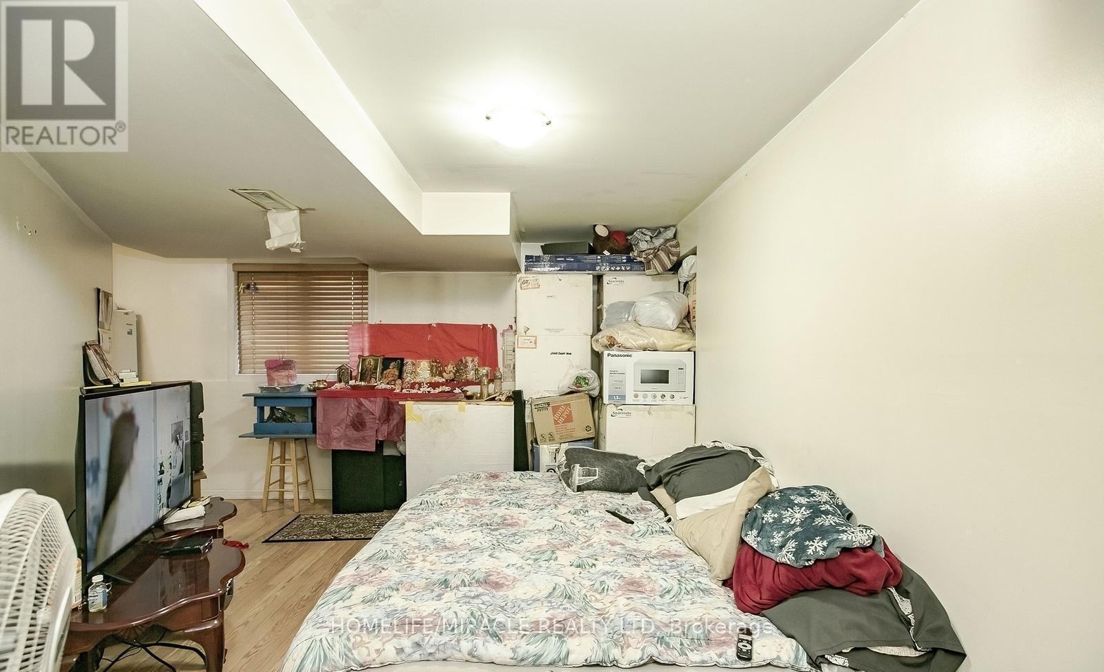 20 Oblate Crescent, Brampton, Ontario L6Y 0K2 - Photo 41 - W12596028