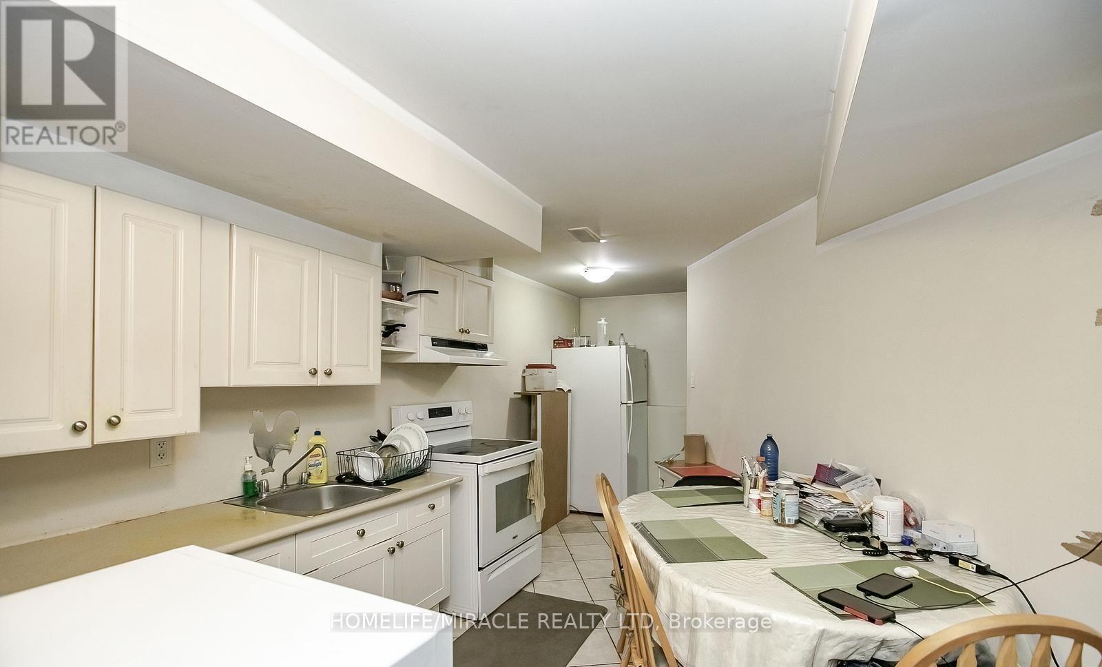 20 Oblate Crescent, Brampton, Ontario L6Y 0K2 - Photo 43 - W12596028