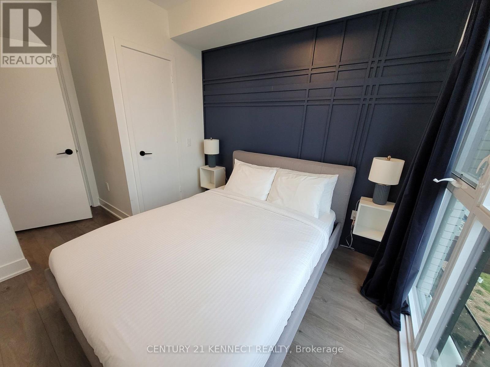 Th2 - 60 George Butchart Drive, Toronto, Ontario  M3K 0E1 - Photo 25 - W12596046