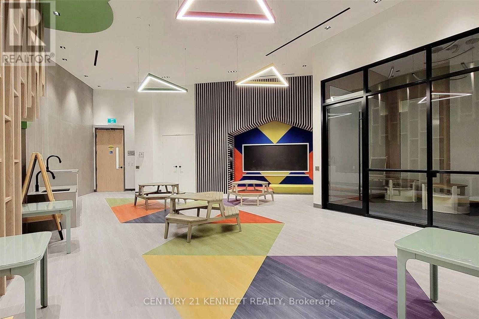 Th2 - 60 George Butchart Drive, Toronto, Ontario  M3K 0E1 - Photo 46 - W12596046