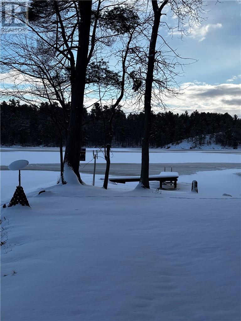 670 Lake Road, St. Charles, Ontario