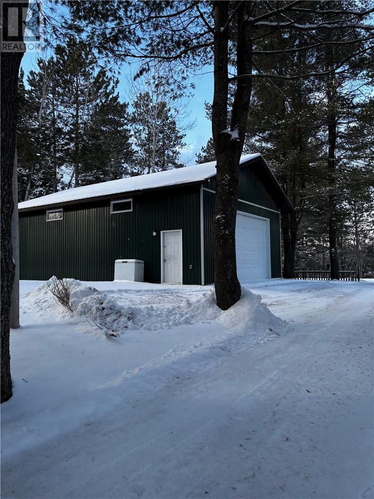 670 Lake Road, St. Charles, Ontario  P0M 2W0 - Photo 2 - 2125491